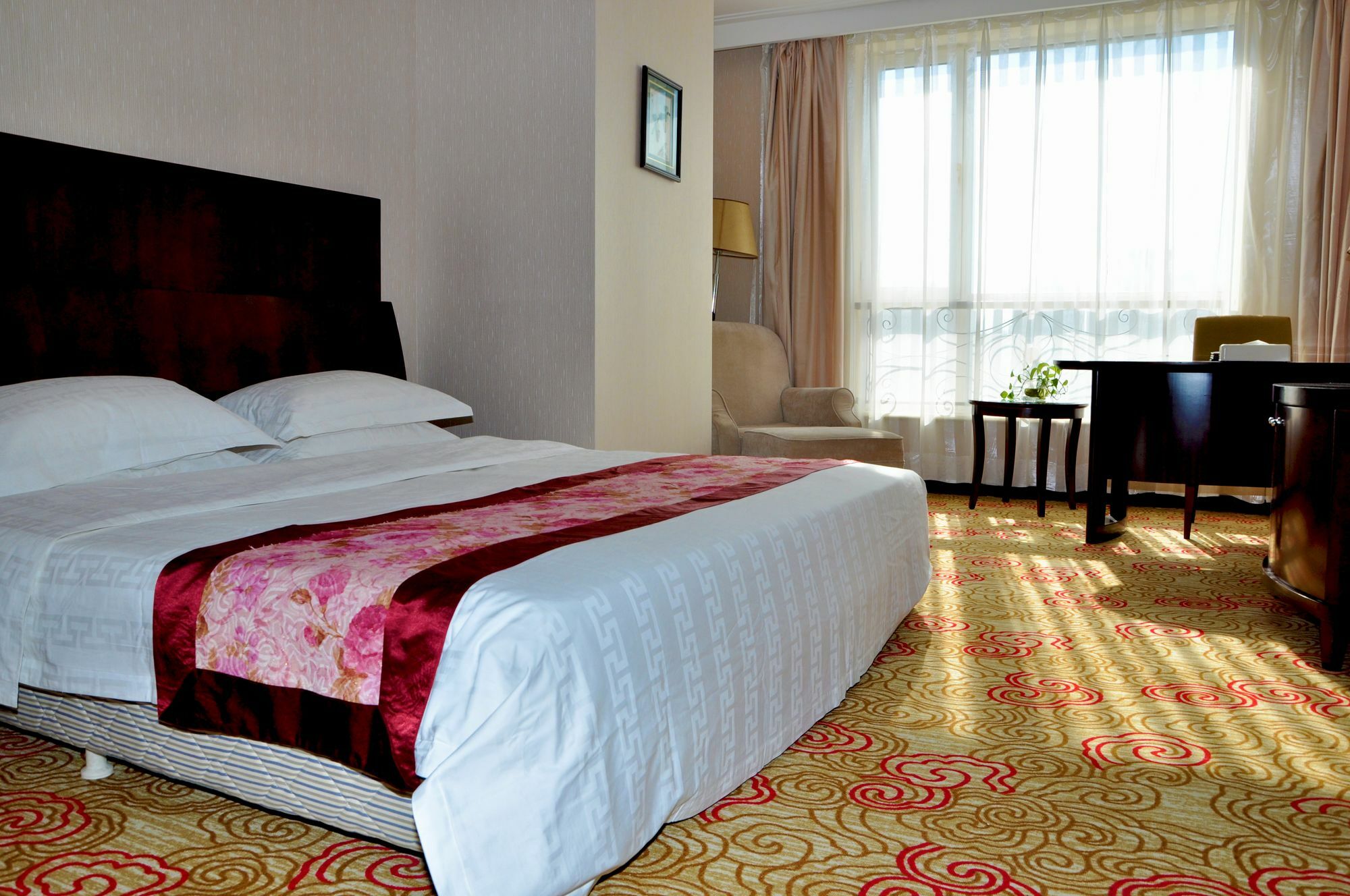 Dalian New Garden Hotel Exterior photo